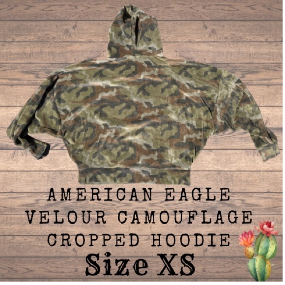 American Eagle Outfitters Velour Camouflage Cropped Hoodie Size XSmall - Picture 2 of 5